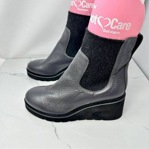 M. Gemi Wedge Boots- Size 10 - Picture 10 of 15